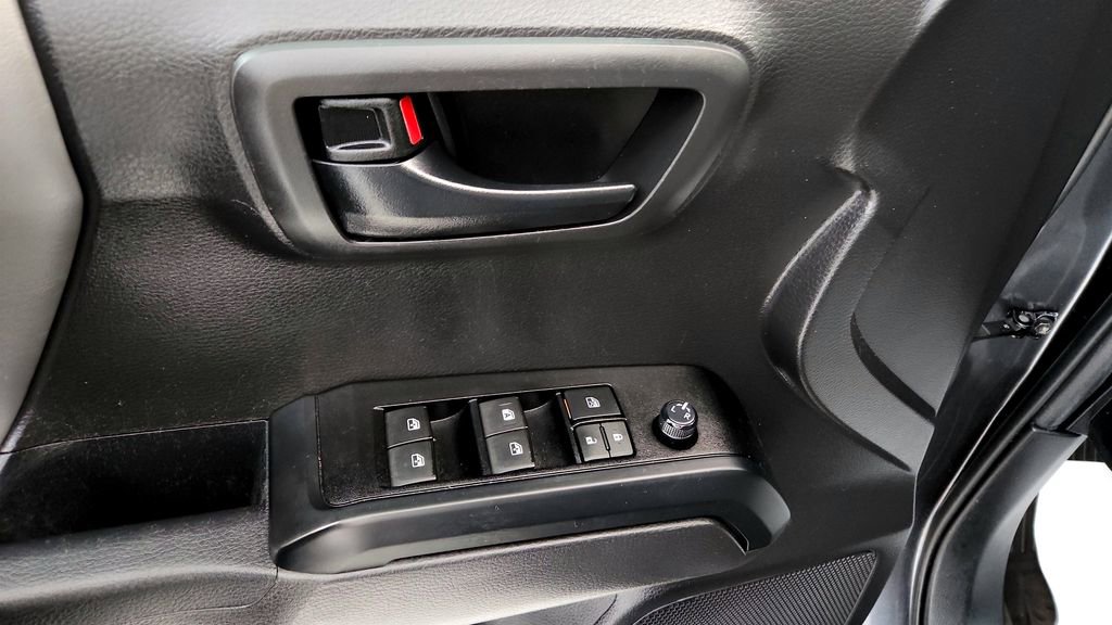 Used 2023 Toyota Tacoma SR AWD/4WD image 56