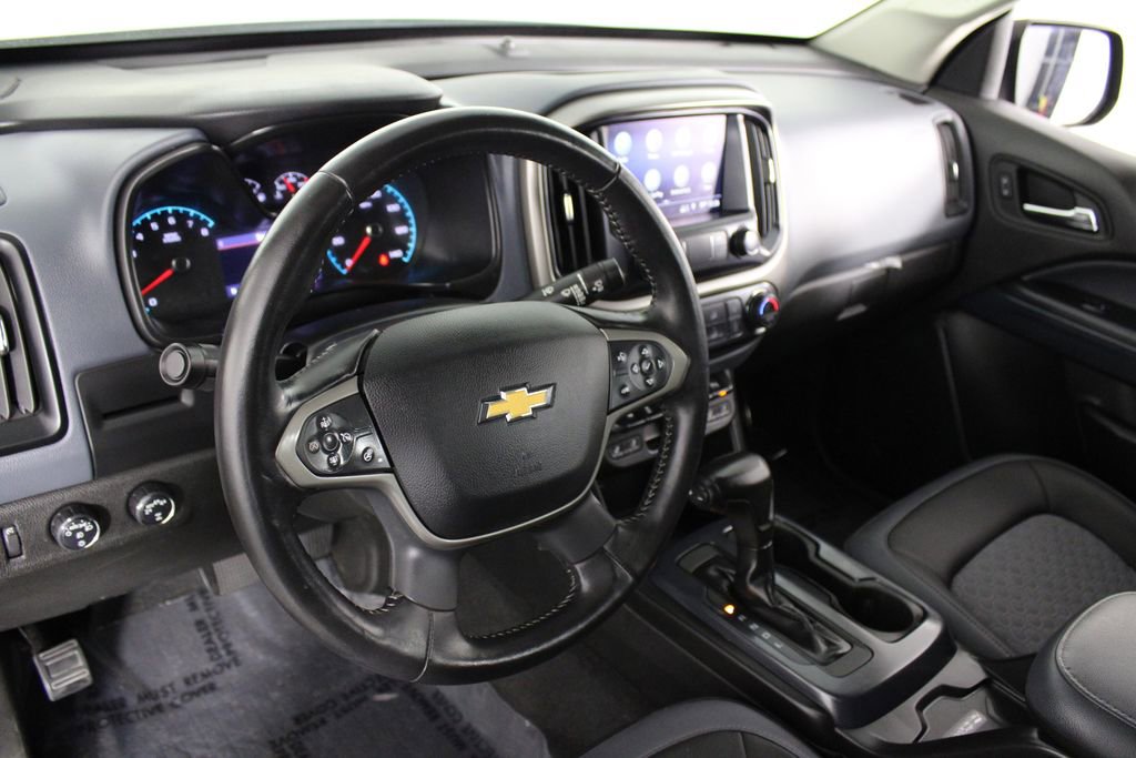 Used 2021 Chevrolet Colorado Z71 w/ Z71 Midnight Edition image 15