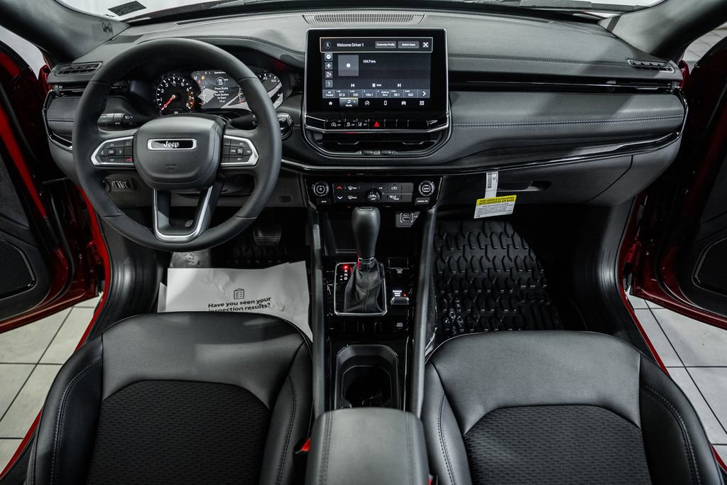 New 2026 Jeep Compass Latitude image 18