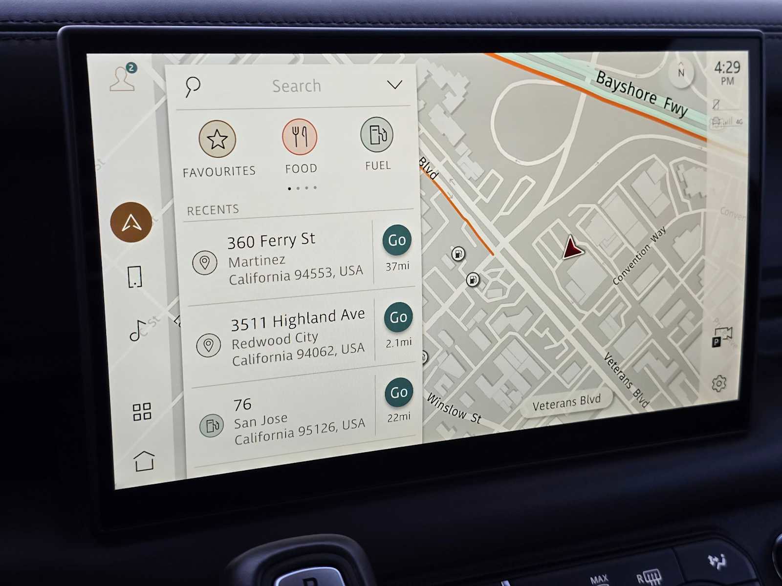 Certified 2024 Land Rover Defender 90 V8 image 29