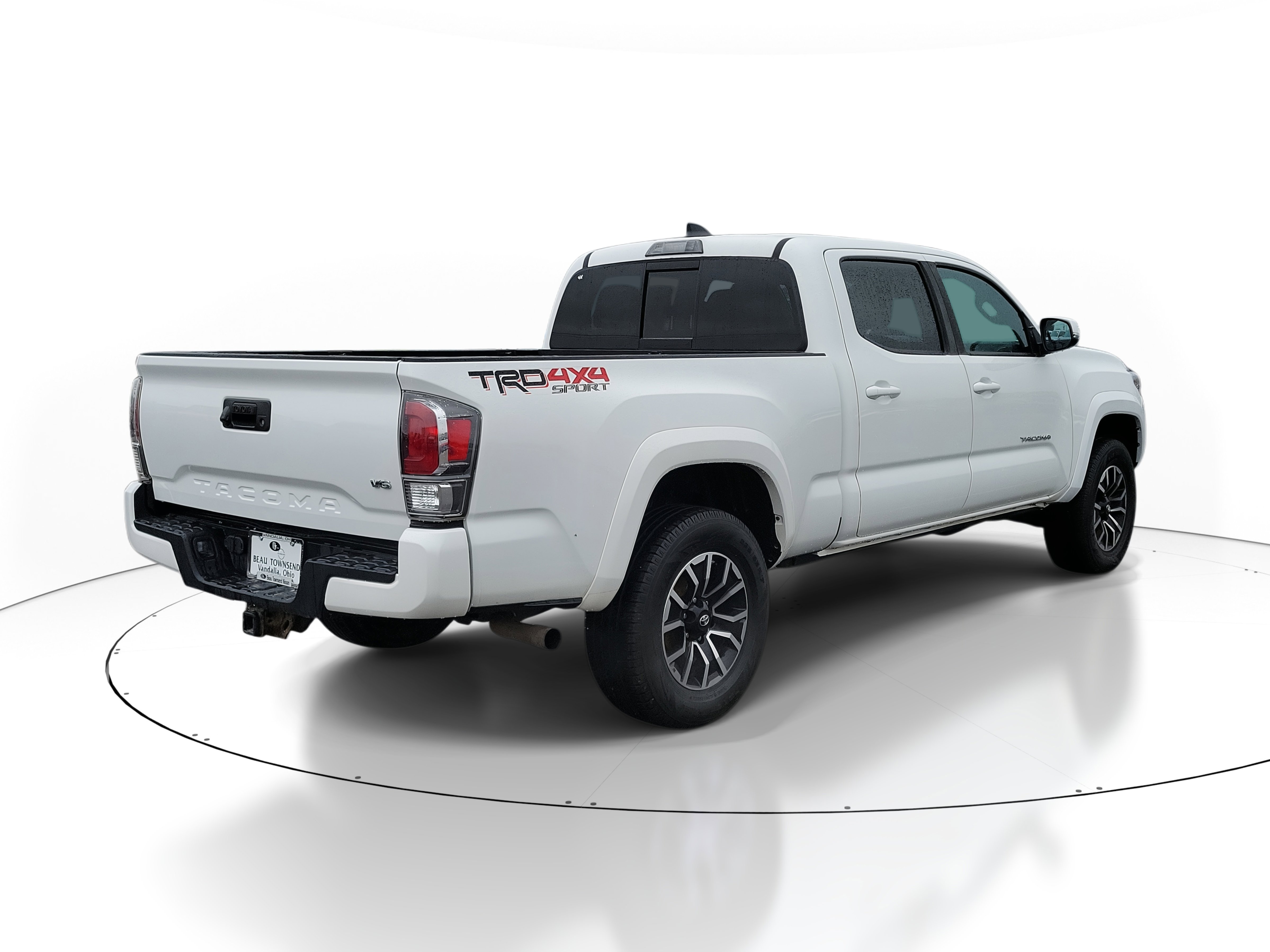 Used 2020 Toyota Tacoma TRD Sport image 4