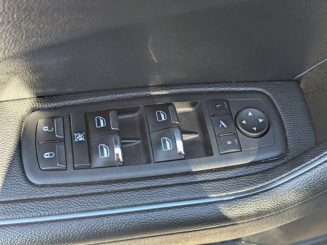 Used 2023 Maserati Levante Modena AWD/4WD image 24