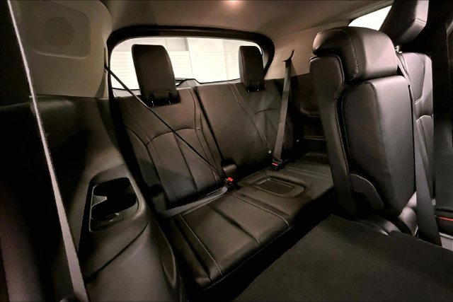 Used 2024 INFINITI QX60 Luxe AWD/4WD image 31