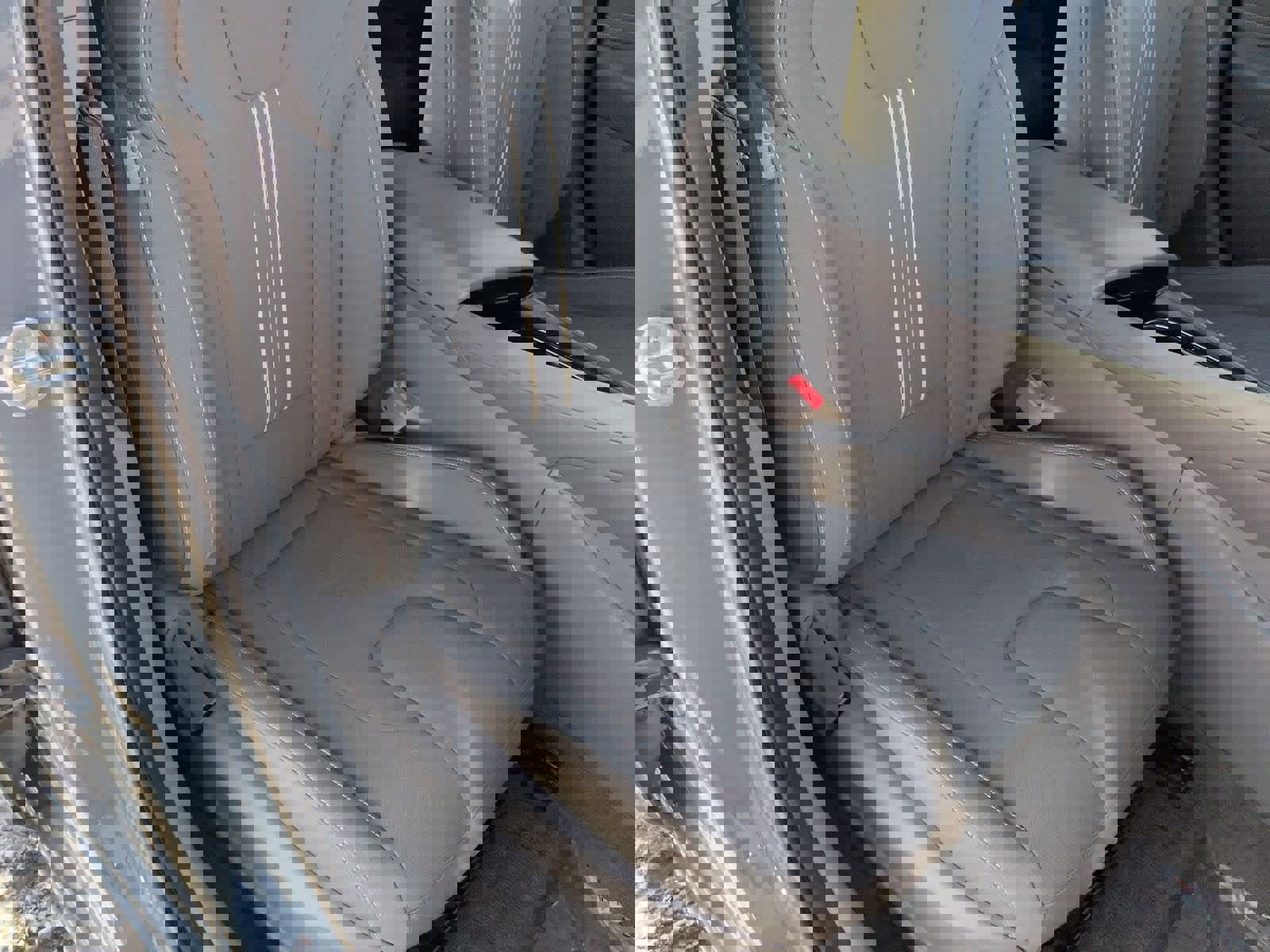 Used 2023 Hyundai Elantra SEL w/ Convenience Package image 22