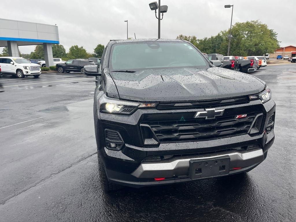 Used 2025 Chevrolet Colorado Z71 image 8