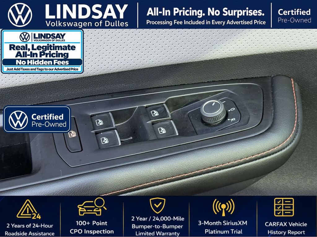 Used 2024 Volkswagen Atlas Peak Edition SE AWD/4WD image 11