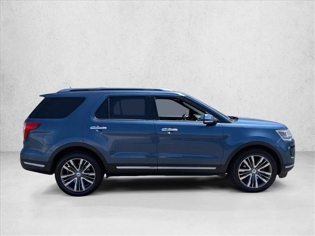 Used 2018 Ford Explorer Platinum AWD/4WD image 4