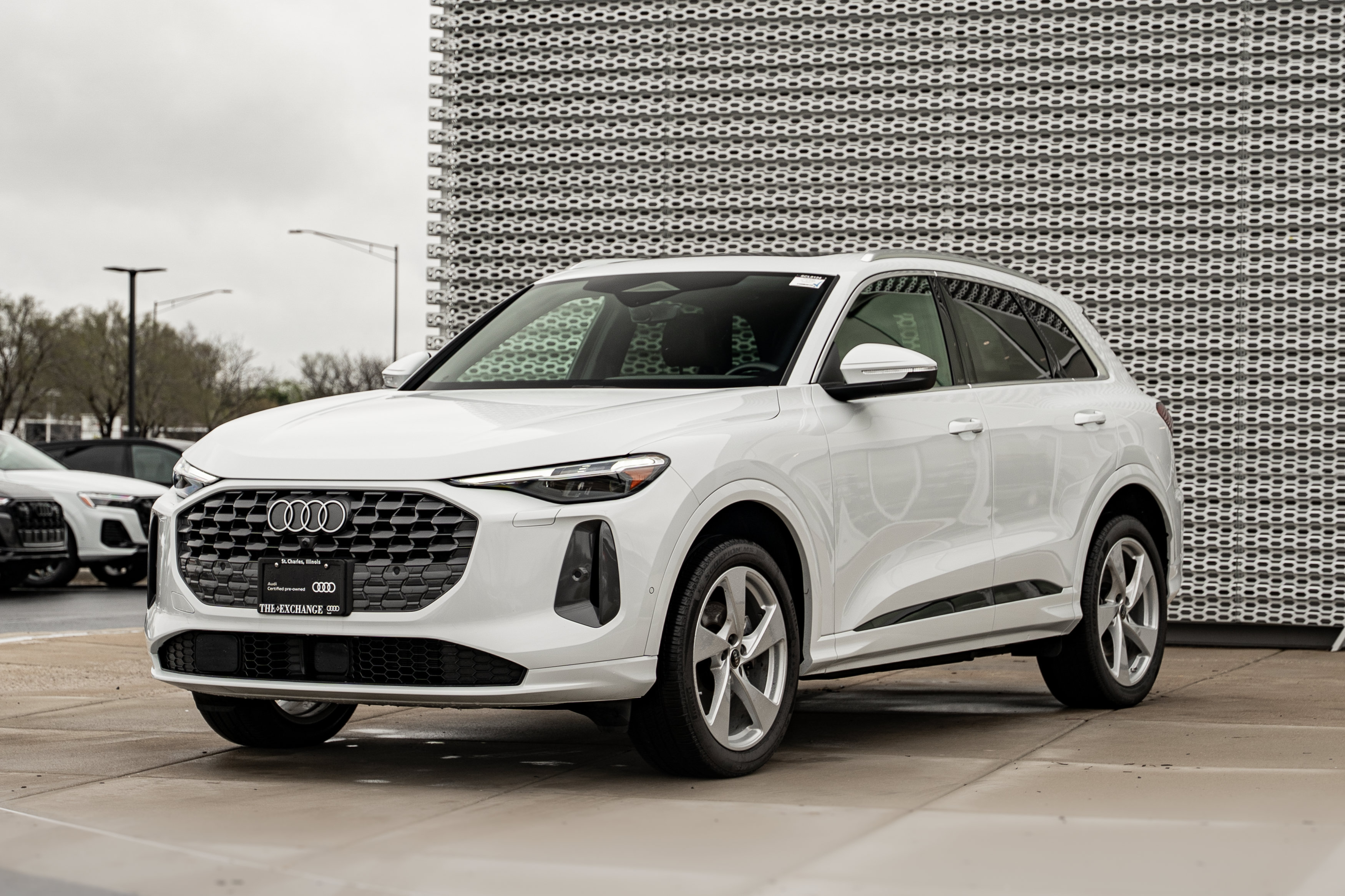 Certified 2025 Audi Q5 Premium w/ Premium Plus AWD/4WD image 6