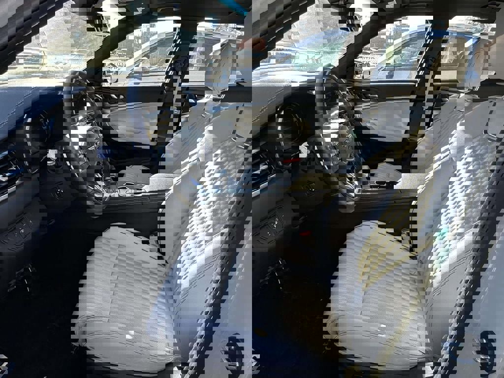 Used 2025 Genesis G70 3.3T Advanced image 12