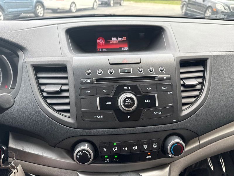 Used 2014 Honda CR-V LX image 24