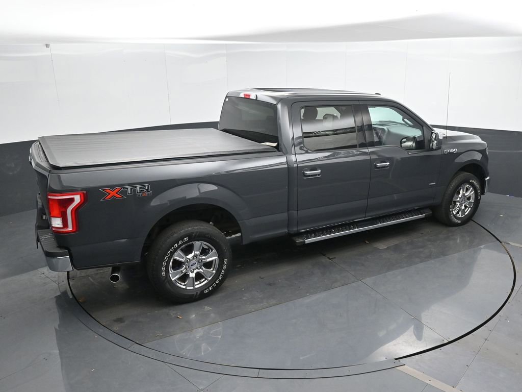 Used 2017 Ford F150 XLT w/ XTR Package image 30