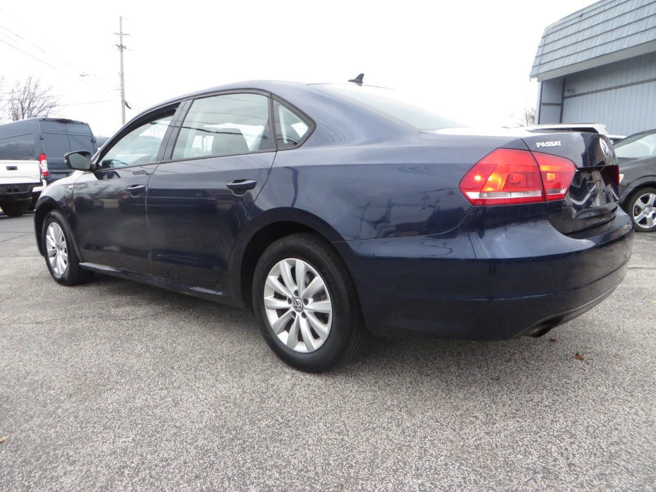 Used 2015 Volkswagen Passat 1.8T Wolfsburg Edition image 3