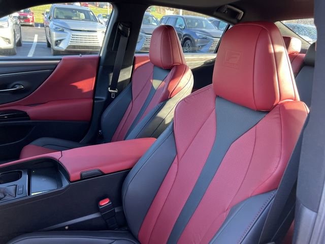 Certified 2025 Lexus ES 350 F Sport image 9