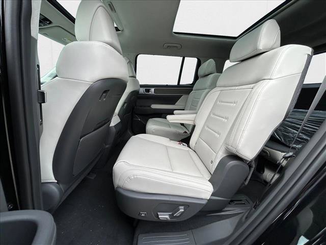 New 2025 Hyundai Santa Fe Calligraphy image 20