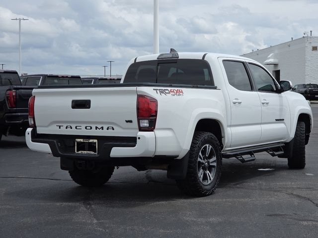Used 2019 Toyota Tacoma TRD Sport AWD/4WD image 24