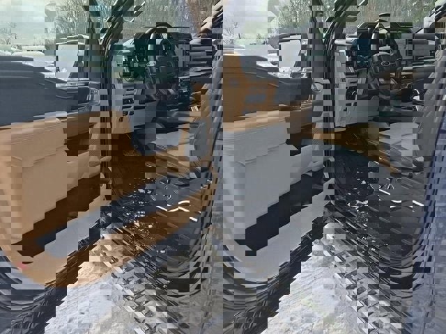 Used 2022 Ford F150 Lariat w/ Equipment Group 502A High image 16