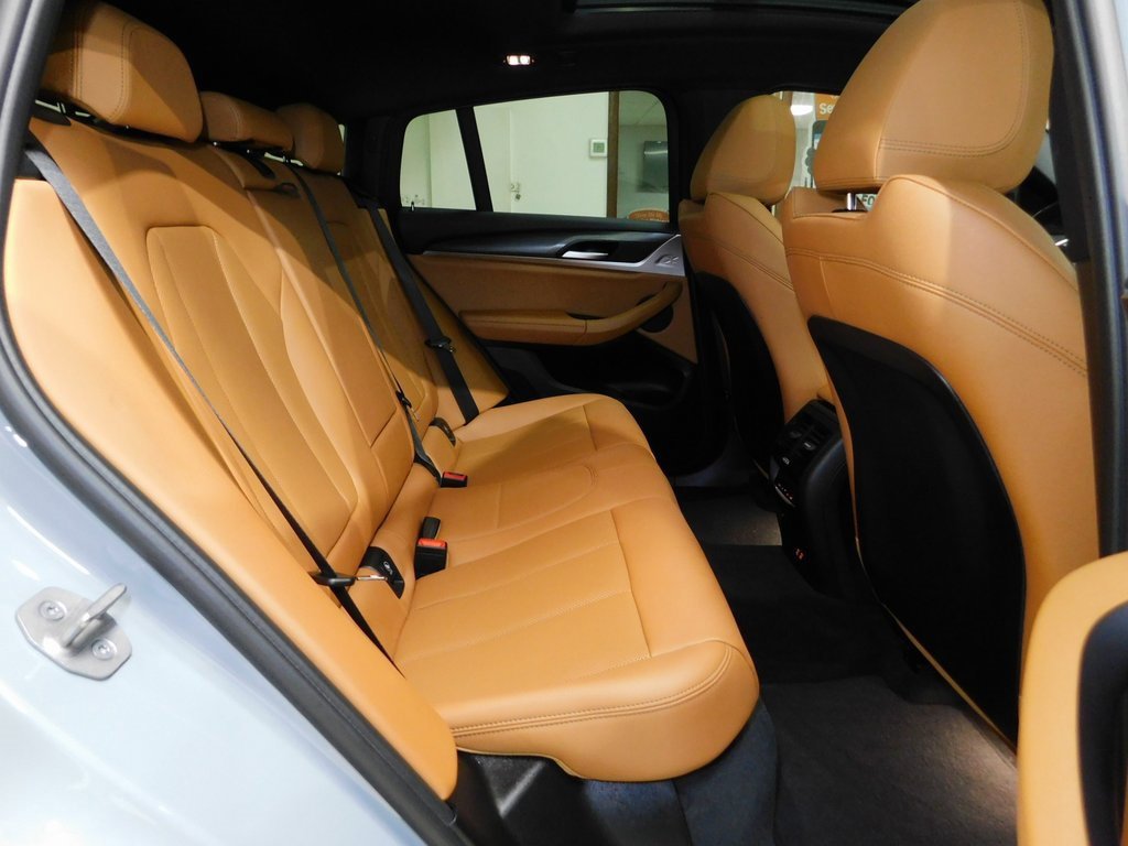 Used 2023 BMW X4 xDrive30i image 94