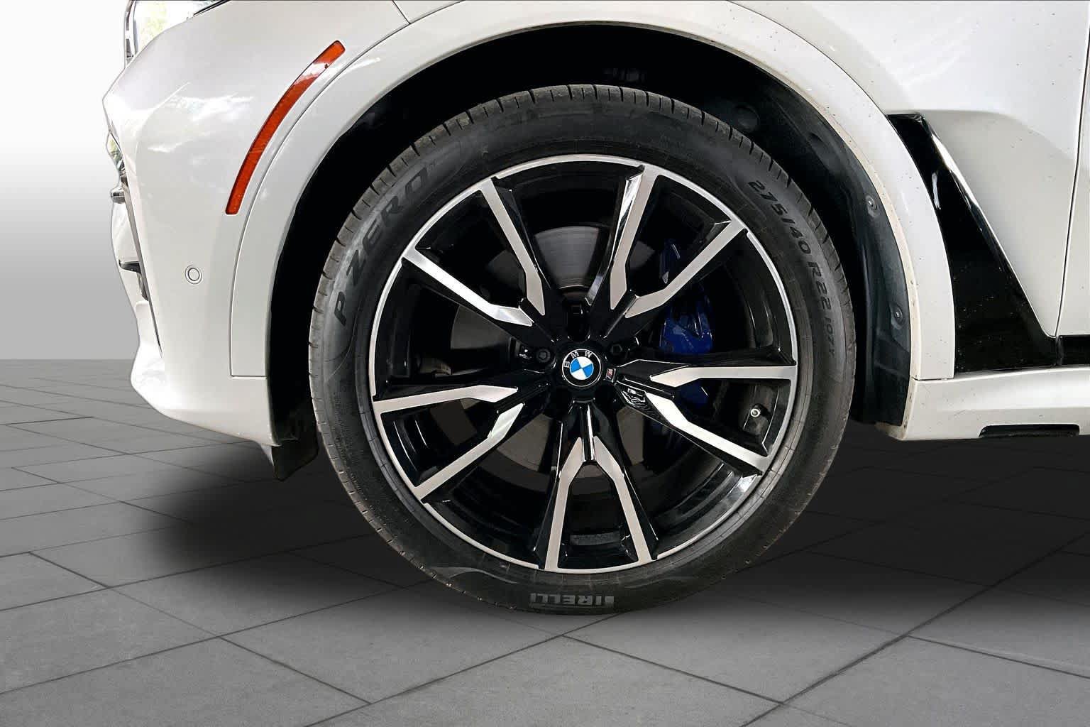 Used 2019 BMW X7 xDrive50i w/ M Sport Package AWD/4WD image 10
