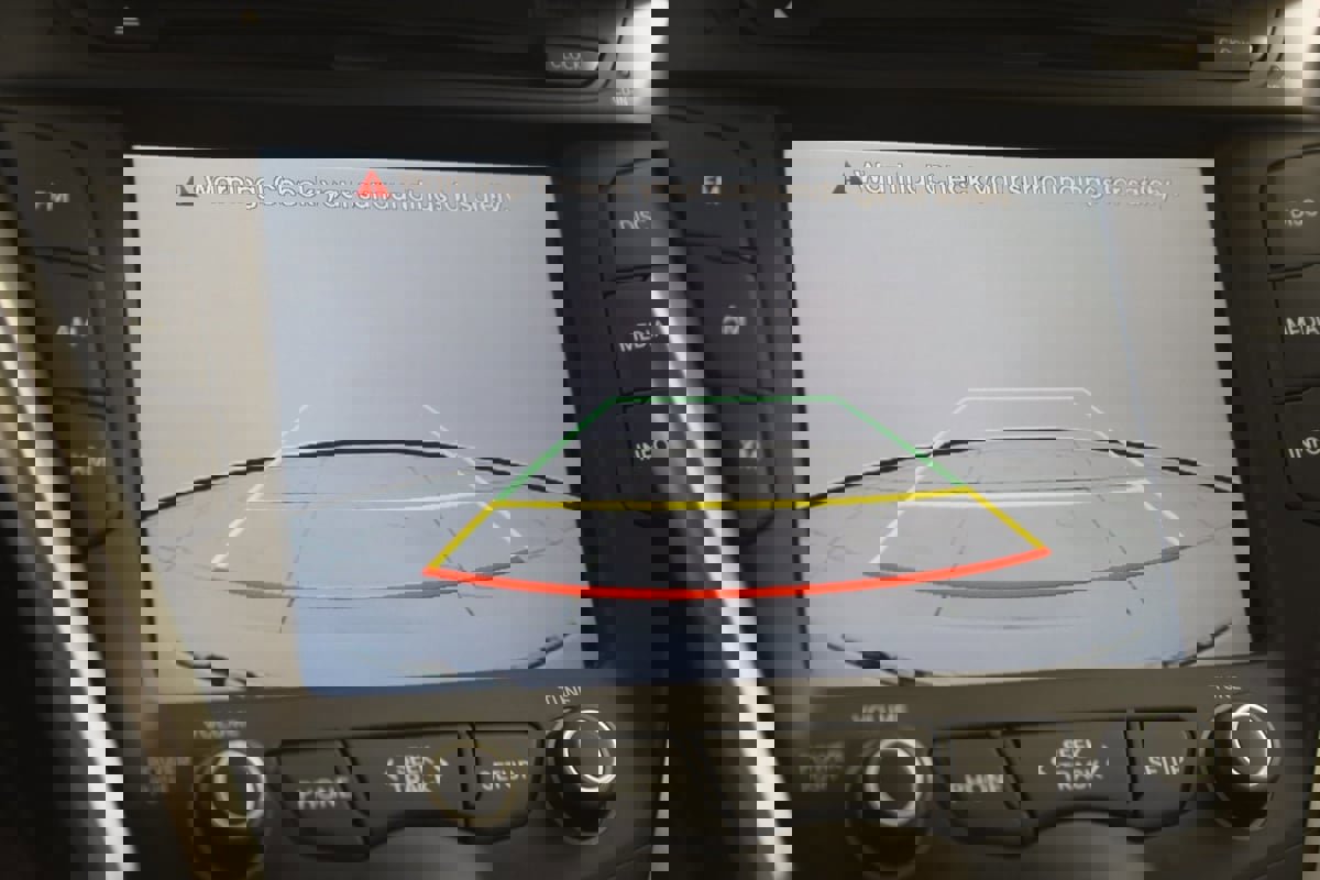 Used 2016 Hyundai Veloster w/ Option Group 02 image 8