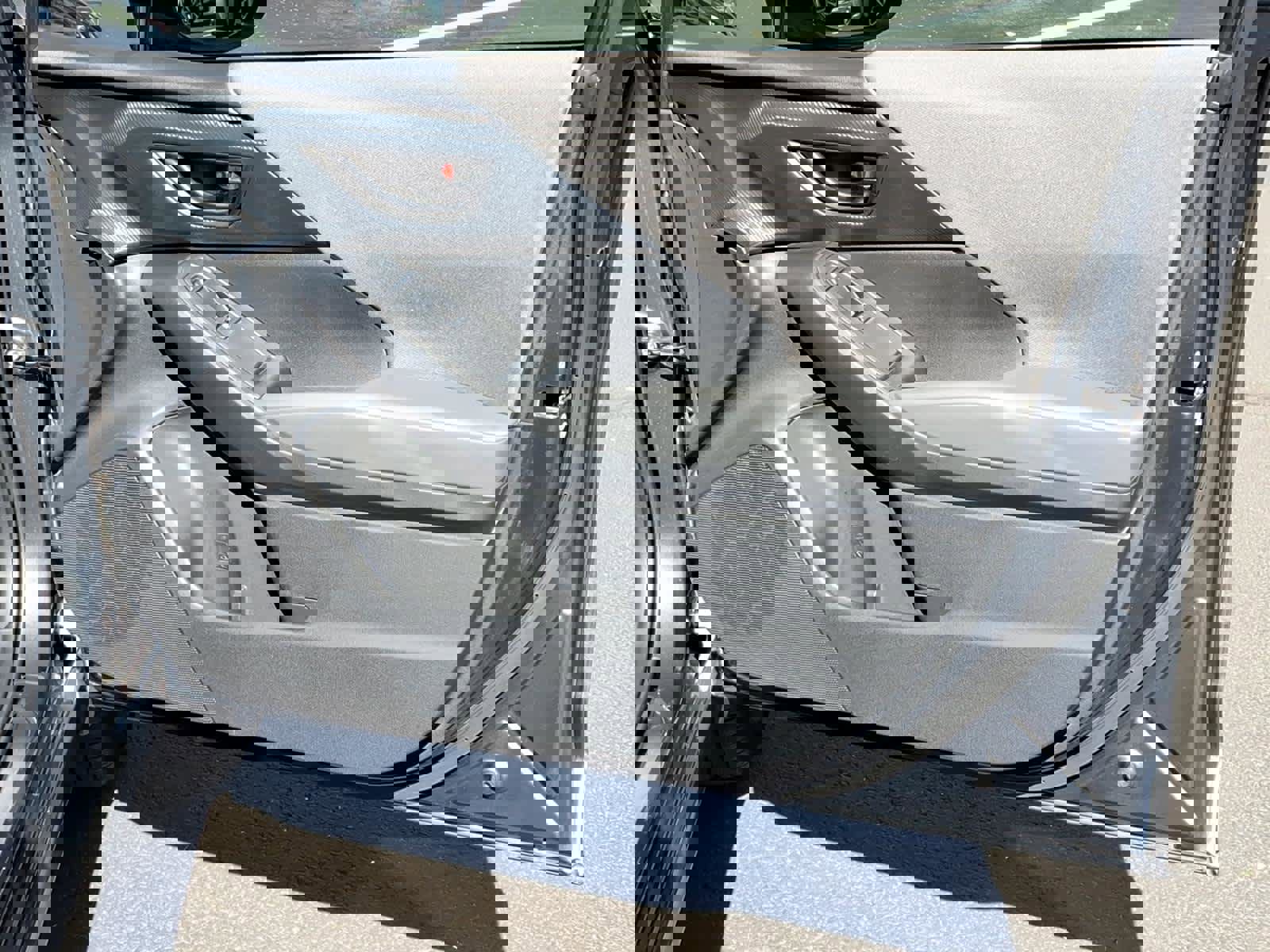 Certified 2024 Subaru Crosstrek 2.0i image 17