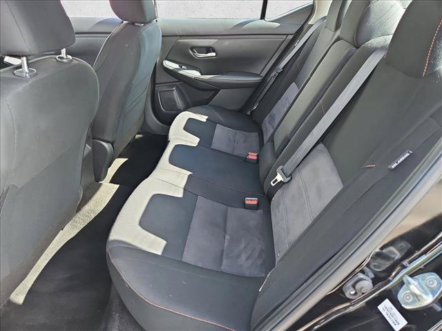Used 2025 Nissan Sentra SR FWD image 18