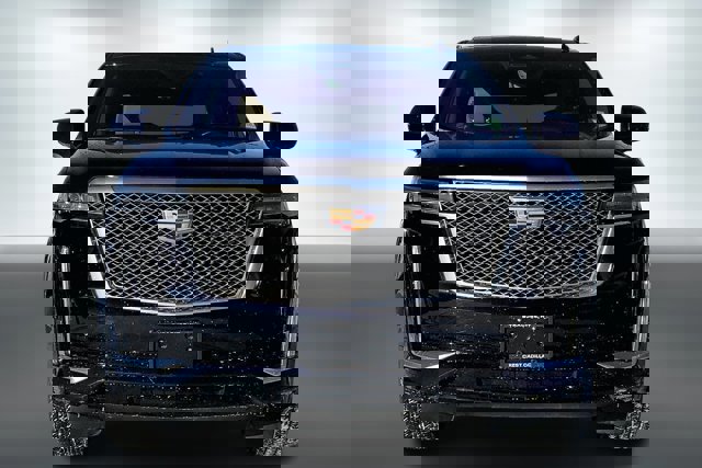 Used 2023 Cadillac Escalade Premium Luxury w/ Performance Package image 2