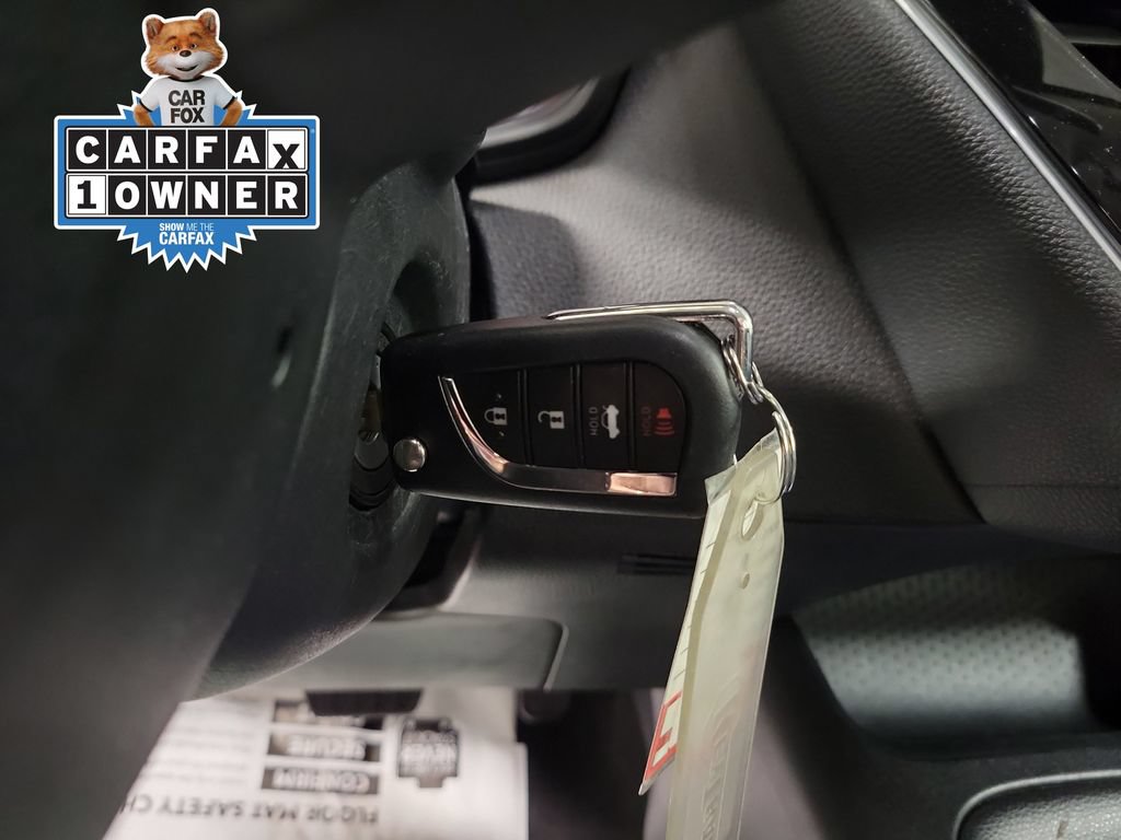 Used 2025 Toyota Corolla LE FWD image 18