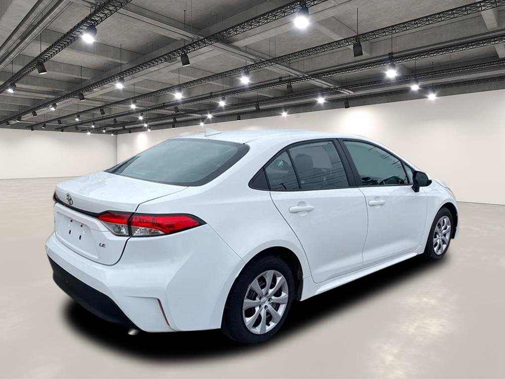 Used 2024 Toyota Corolla LE image 7