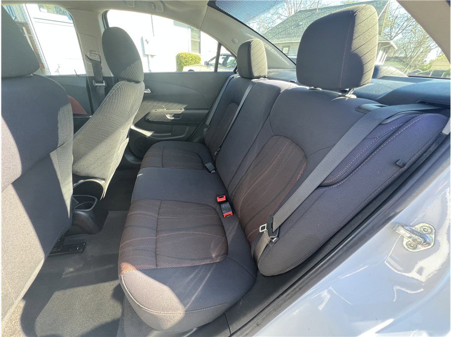 Used 2014 Chevrolet Sonic LT image 11