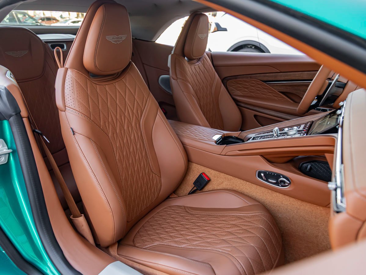 Used 2026 Aston Martin DB12 Convertible RWD image 25