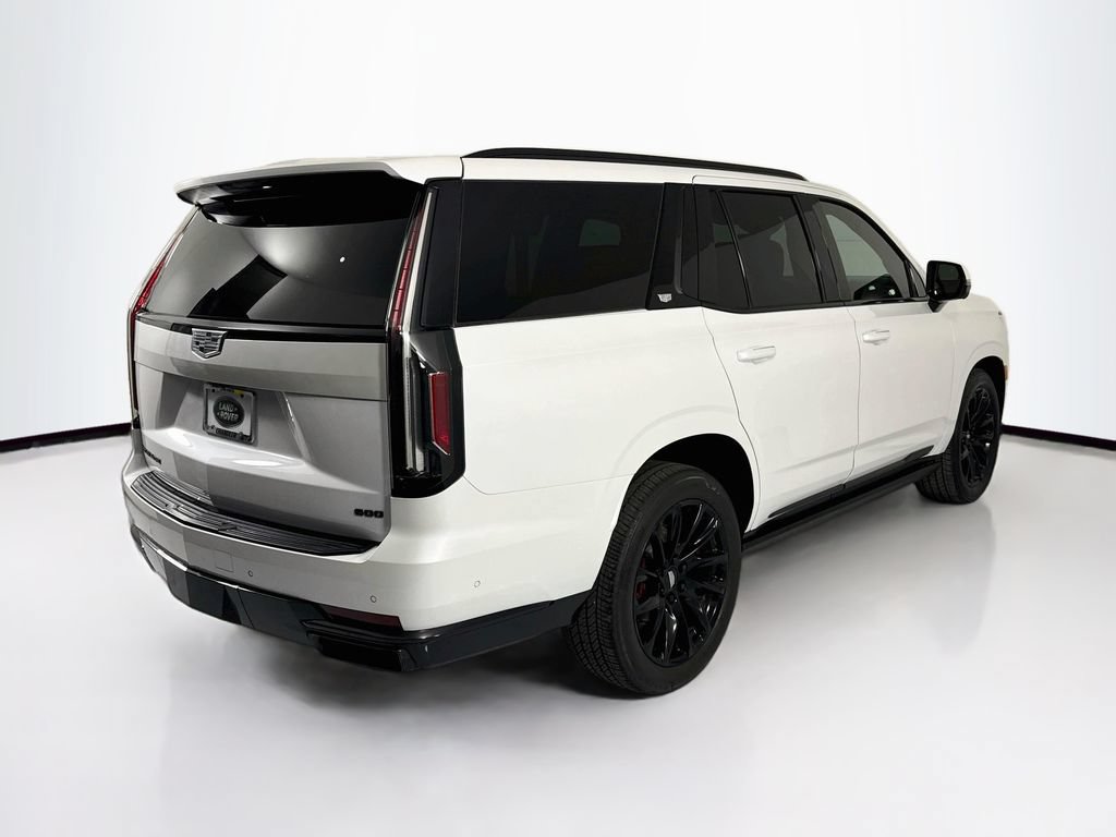 Used 2024 Cadillac Escalade Sport Platinum w/ LPO, ONYX Package AWD/4WD image 5