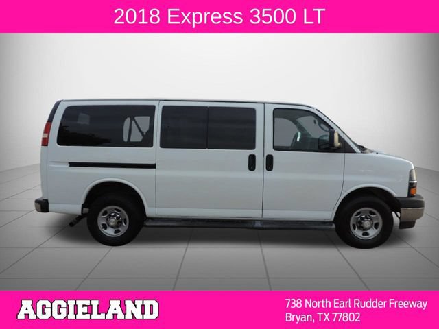 Used 2018 Chevrolet Express 3500 LT w/ LT Preferred Equipment Group RWD image 2