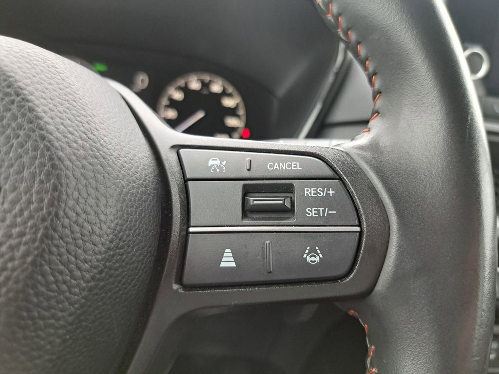 Used 2025 Honda CR-V Sport image 13