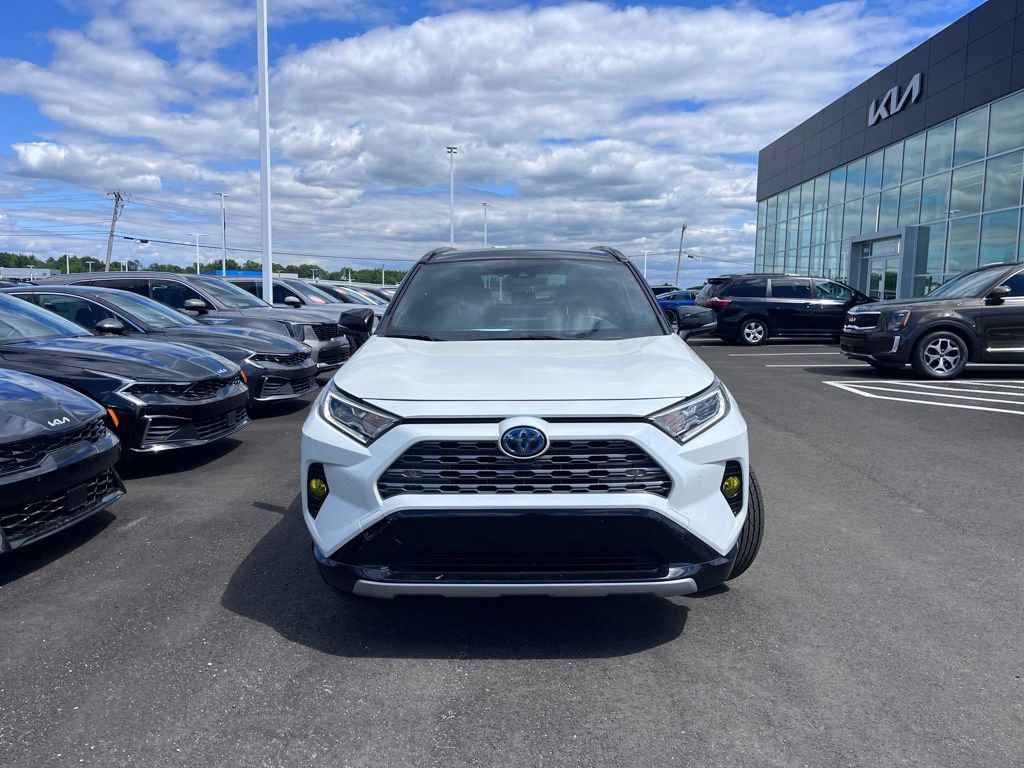 Used 2020 Toyota RAV4 XSE AWD/4WD image 8