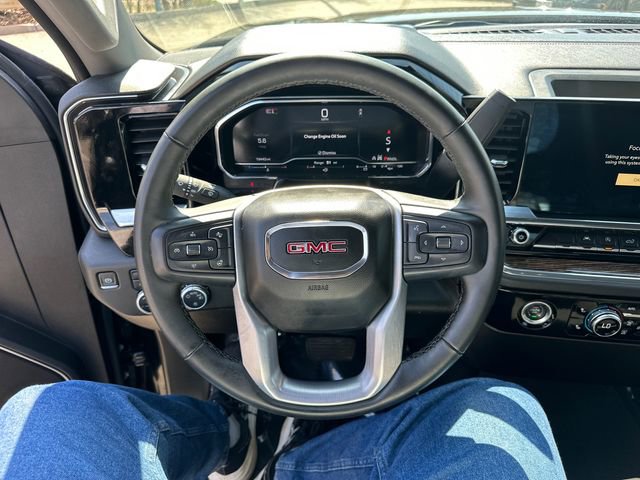 Used 2024 GMC Sierra 1500 SLE image 32