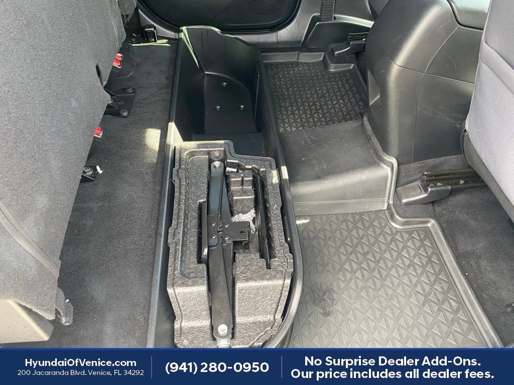 Certified 2023 Hyundai Santa Cruz SEL w/ Activity Package FWD image 19