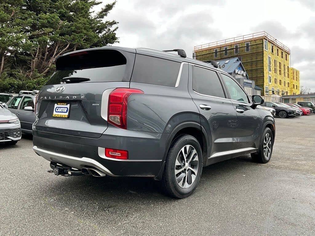 Used 2022 Hyundai Palisade SEL w/ Winter Package image 8