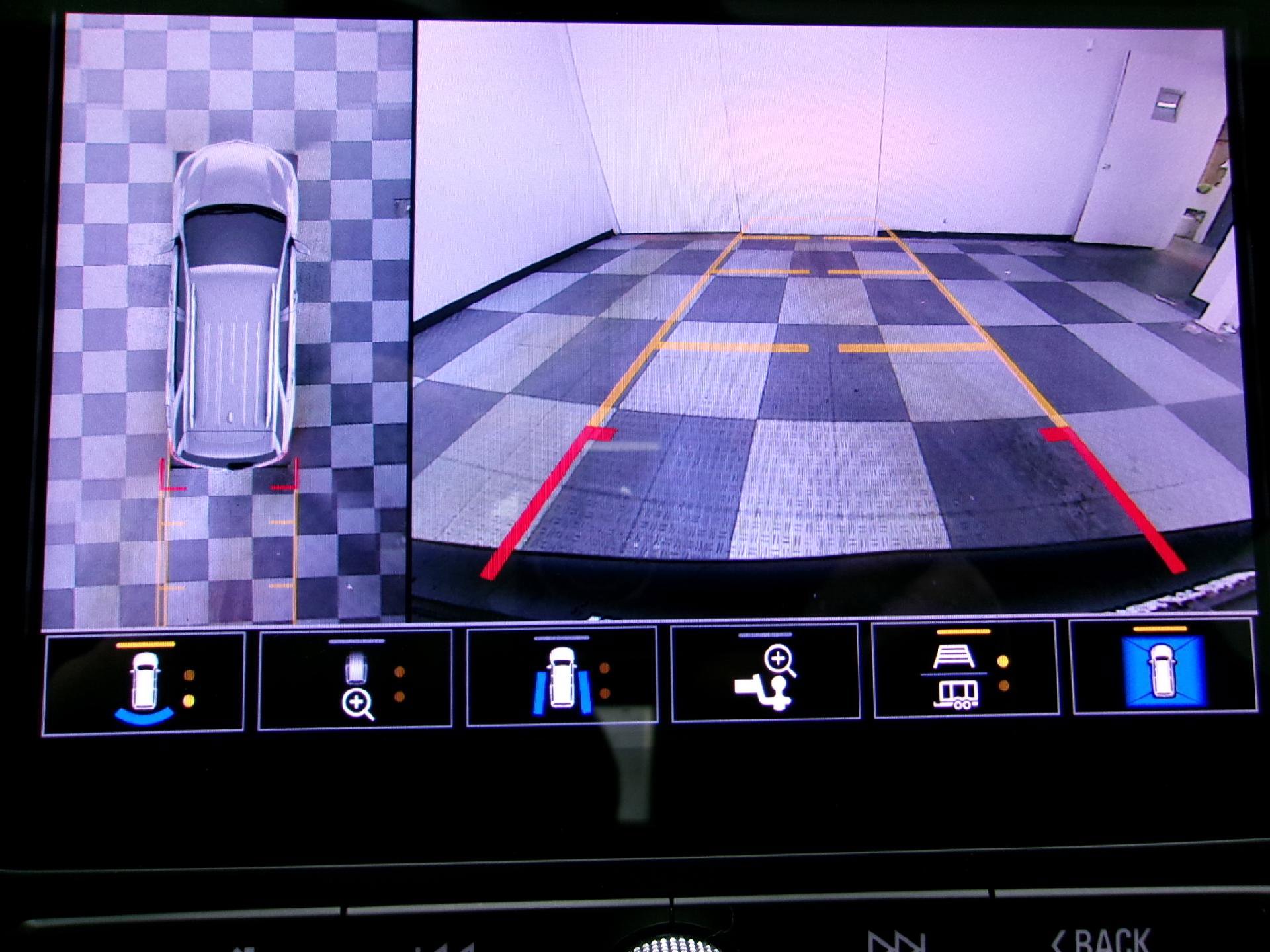 Certified 2022 Chevrolet Equinox RS w/ RS Leather Package image 6