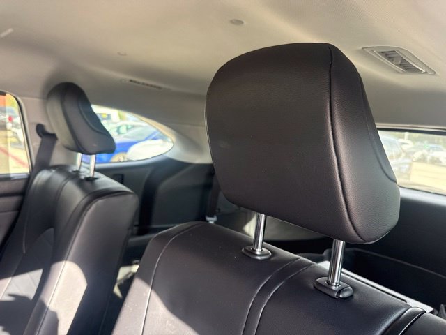 Used 2026 Toyota Highlander XLE AWD/4WD image 7