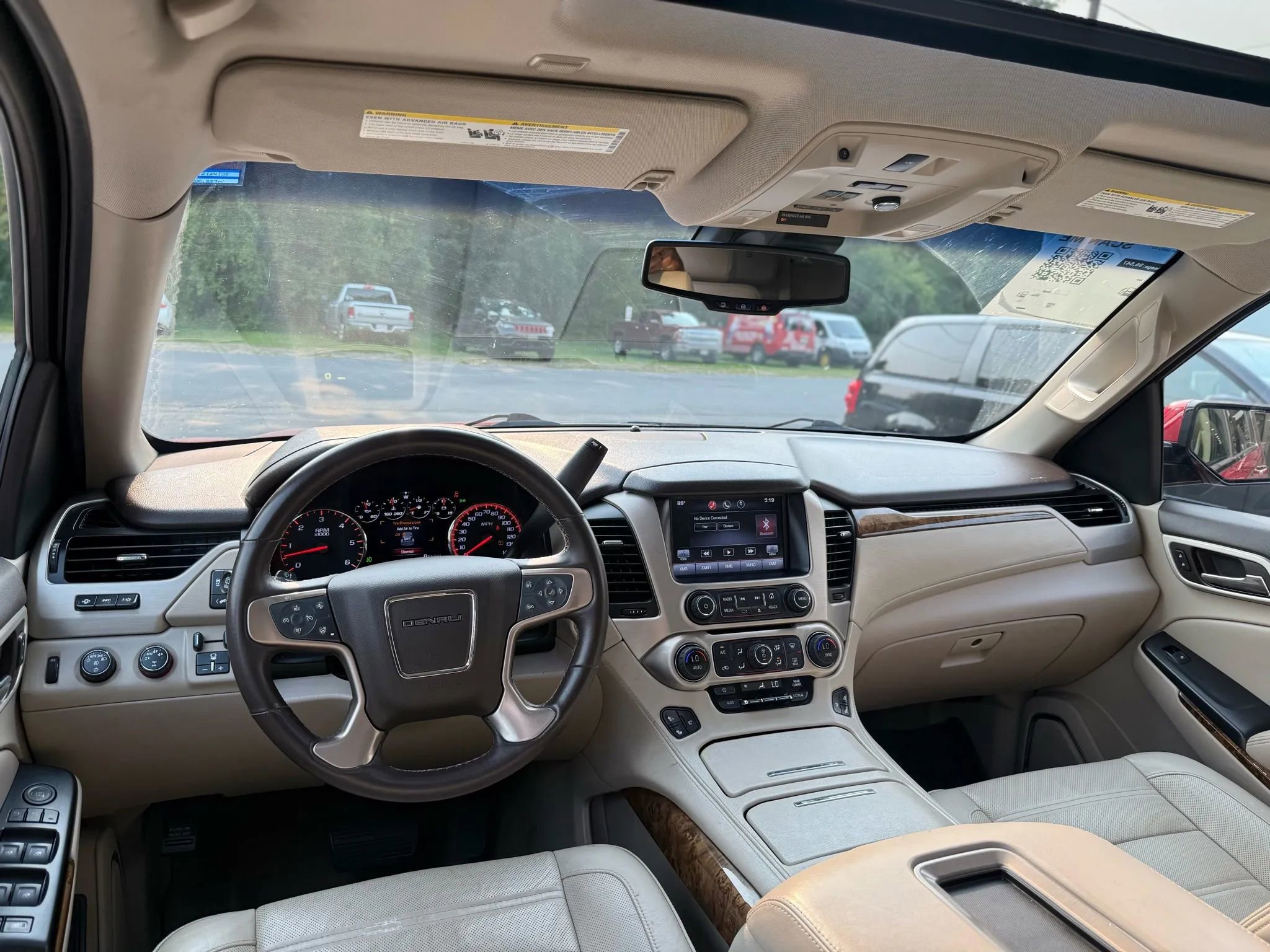 Used 2015 GMC Yukon Denali w/ Touring Package image 52