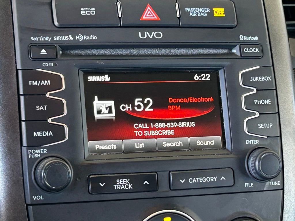 Used 2013 Kia Soul + w/ Audio Pkg FWD image 22