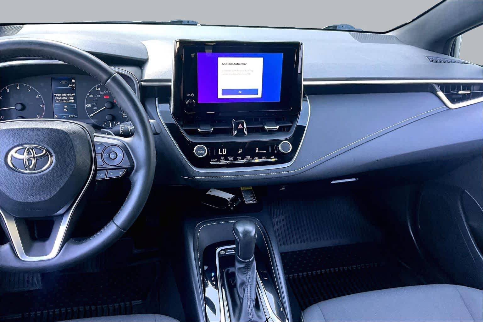 Used 2025 Toyota Corolla SE w/ SE Package FWD image 7