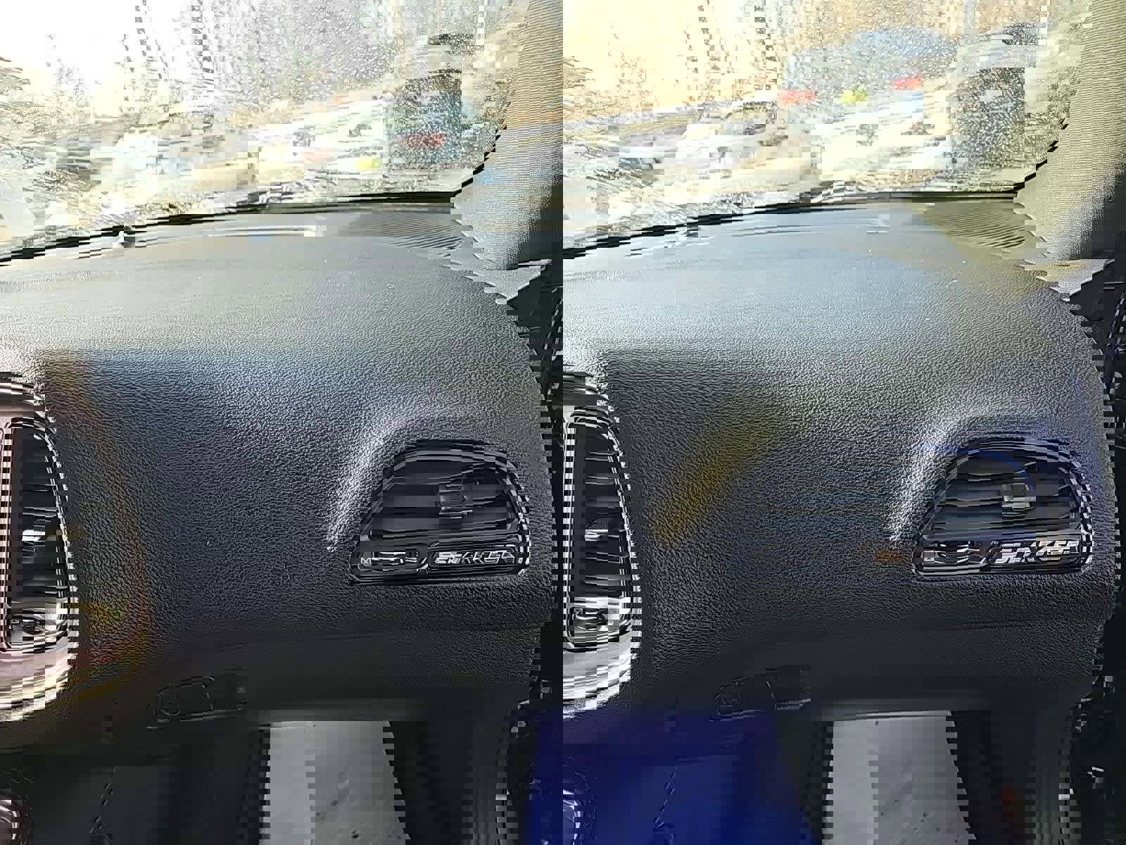 Used 2022 Dodge Challenger R/T Scat Pack w/ Shaker Package image 10