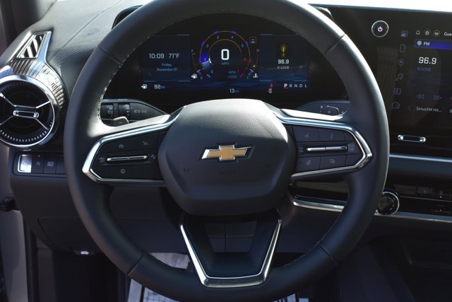 New 2026 Chevrolet Equinox LT w/ Safety and Technology Package image 18