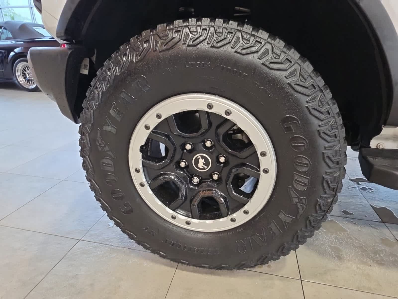 Used 2024 Ford Bronco Outer Banks w/ Sasquatch Package AWD/4WD image 19
