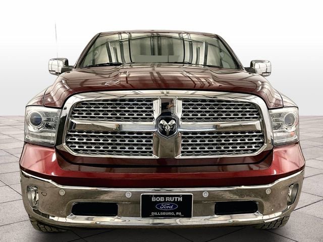 Used 2016 RAM 1500 Laramie w/ Convenience Group AWD/4WD image 3