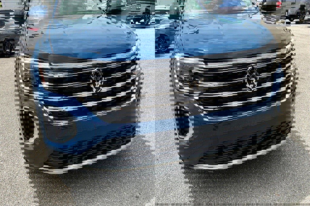 New 2026 Volkswagen Atlas SE image 11