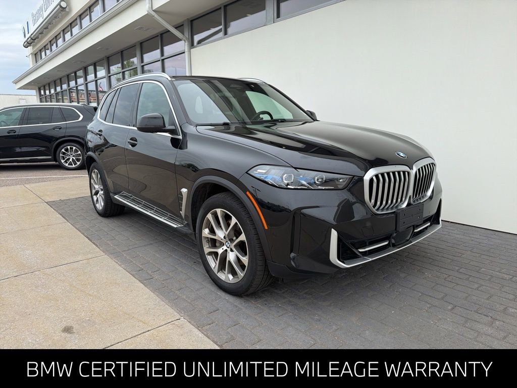 Certified 2025 BMW X5 xDrive40i AWD/4WD image 1