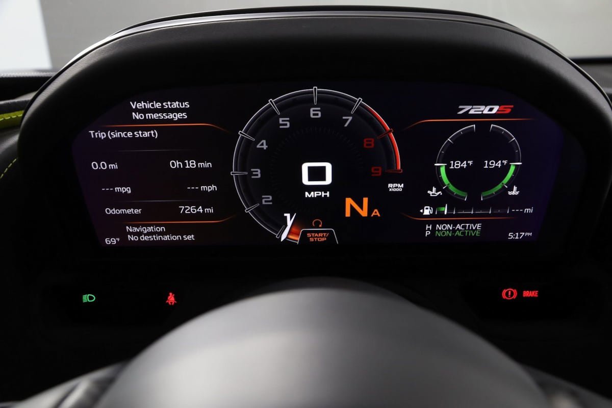 Used 2022 McLaren 720S Performance image 26