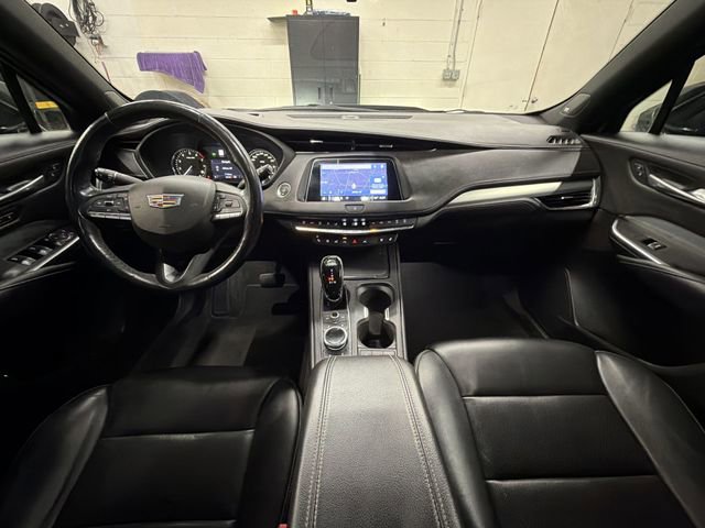 Certified 2022 Cadillac XT4 Premium Luxury image 22